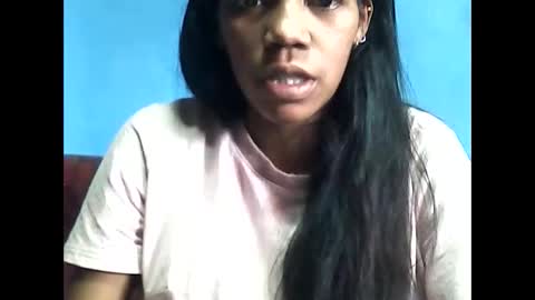 Snapshot of stecimalicia chatting on December 4, 8:34 am Malicia online show from December 4, 8:34 am