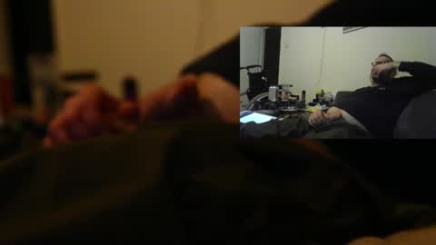 Snapshot of steelringshaft chatting on December 15, 5:31 pm Mikee online show from December 15, 5:31 pm