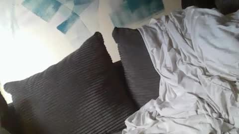 Snapshot of steelringshaft chatting on September 21, 7:54 am Mikee online show from September 21, 7:54 am