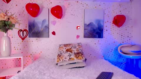 Steev online show from February 19, 3:24 am