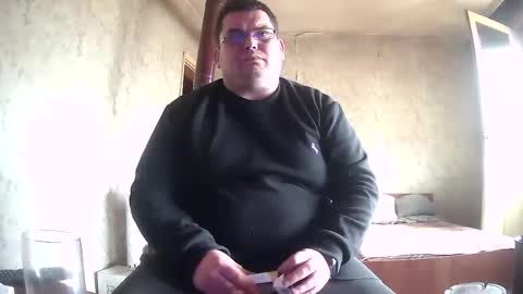 Stefan online show from May 4, 11:17 am