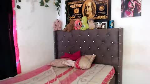 stefanny beautiful online show from December 14, 4:01 pm