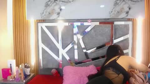 stefanybeckerfon online show from June 7, 4:27 am