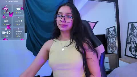 Snapshot of stefanygp chatting on November 18, 11:25 am Stefanny lopez online show from November 18, 11:25 am