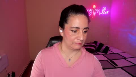 Snapshot of stefanyhotmilf chatting on January 10, 3:48 pm stefany online show from January 10, 3:48 pm