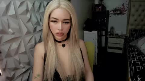Jane online show from July 13, 4:04 am