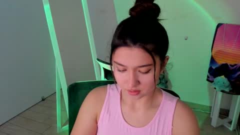 Steffi online show from December 2, 8:15 pm