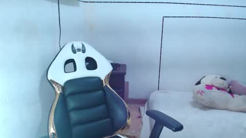 StefiAlizon online show from November 6, 4:13 am