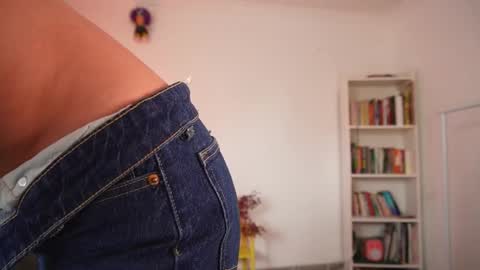 Stef online show from October 10, 7:24 pm