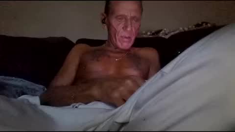 stefy1037 online show from April 7, 6:25 am