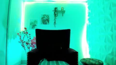 Snapshot of stefy_cg chatting on May 19, 7:53 pm Stefy online show from May 19, 7:53 pm