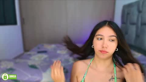 steiisy599 online show from November 25, 2:44 am