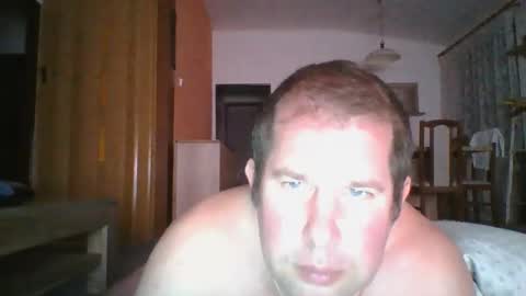 Snapshot of steki038434 chatting on May 3, 7:42 pm steki038434 online show from May 3, 7:42 pm