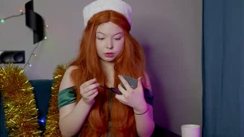 Stella online show from December 22, 6:49 pm