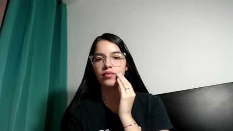 Stella online show from January 4, 7:03 am