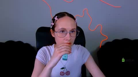 Snapshot of stella_lucky chatting on July 8, 8:30 am Stella online show from July 8, 8:30 am