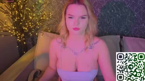 Snapshot of stella_morgan chatting on May 25, 8:53 am stella_morgan online show from May 25, 8:53 am