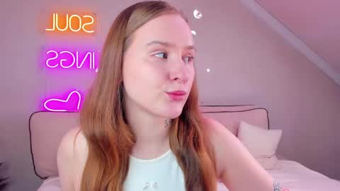 Stella online show from April 21, 9:04 am