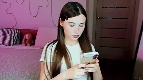 stella_sunny online show from December 16, 1:43 am