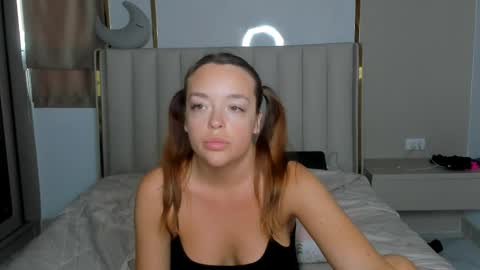 stella online show from April 18, 12:25 am