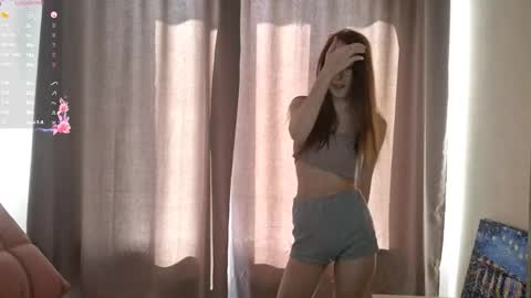 Snapshot of stellafalt chatting on October 5, 8:01 am Stella online show from October 5, 8:01 am