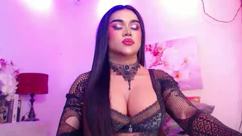 CALL ME STELLA online show from April 23, 11:09 am