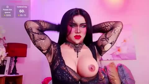 CALL ME STELLA online show from June 9, 7:42 am