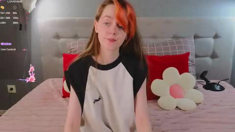 Stella online show from April 30, 4:41 am