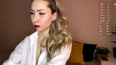 Alexia online show from February 17, 8:22 am