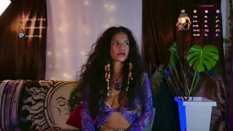 stellart_ online show from April 13, 12:49 am