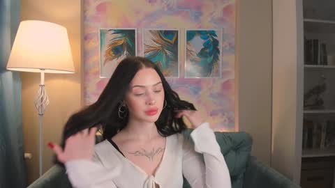 Snapshot of stellary_shy chatting on December 15, 2:59 pm Stellary online show from December 15, 2:59 pm