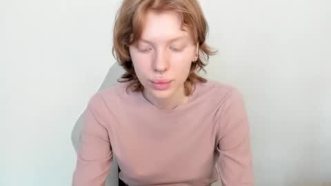 S T E L L A online show from February 26, 8:02 am