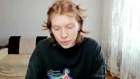 S T E L L A online show from April 23, 10:03 am