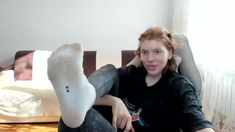 S T E L L A online show from April 23, 12:29 pm