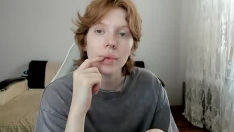 S T E L L A online show from July 22, 12:08 pm