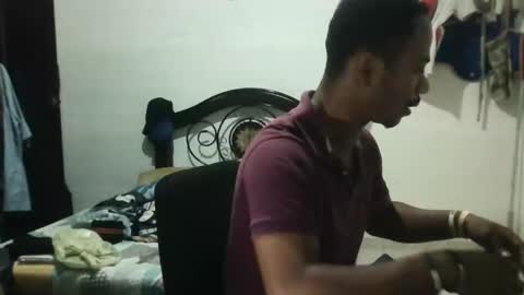 Snapshot of stemanlu9 chatting on December 17, 6:35 am Steman online show from December 17, 6:35 am