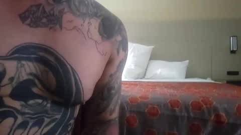 Snapshot of stepbro731bwc chatting on September 18, 9:00 am stepbro731bwc online show from September 18, 9:00 am