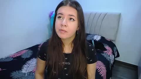 Emma online show from December 30, 1:37 am