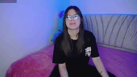 Emma online show from January 23, 2:44 am