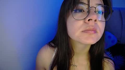 Emma online show from February 9, 5:19 am