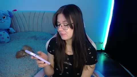 Emma online show from March 5, 2:46 am