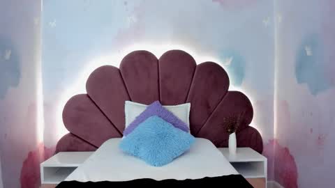 Stefff  online show from March 10, 11:37 am