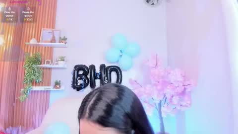 Snapshot of stephania_diamond chatting on September 21, 2:35 am         online show from September 21, 2:35 am