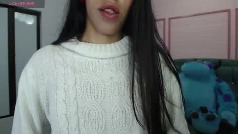 Stephania online show from February 10, 10:53 am