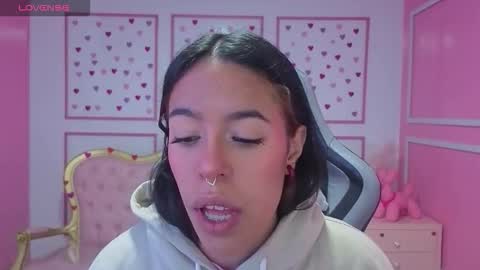 Stephania online show from October 6, 11:29 am