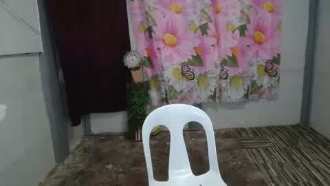 stephanie_zee online show from June 19, 12:42 pm