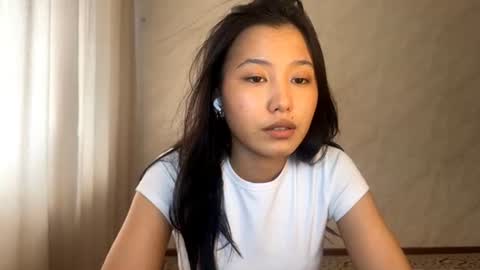 Snapshot of stephanieseidt chatting on July 2, 6:52 am Aiko online show from July 2, 6:52 am