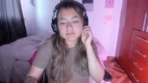 Stephanie  online show from February 22, 10:30 pm