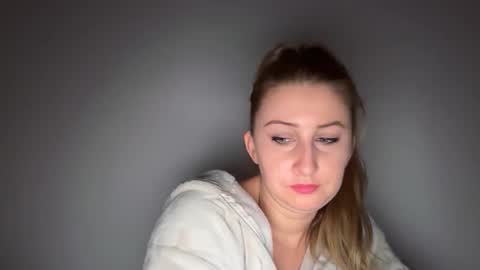 Stephany online show from January 19, 4:49 am