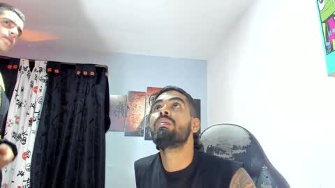 Snapshot of stephenbrown_ chatting on December 13, 2:10 am    ................     online show from December 13, 2:10 am